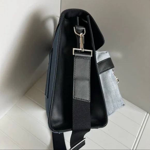 Want Les Essentiels Leather Canvas Durham Utility Messenger - Picture 5 of 7